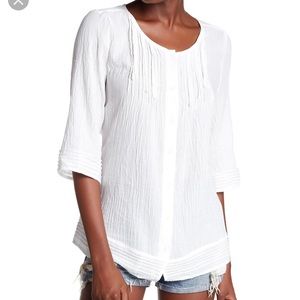 Monoreno Button-up Peasant Top